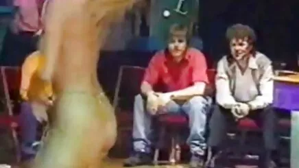 Hızlı ve konulu türk pornosu indir sert çekin