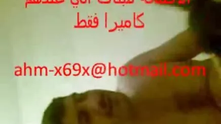 Siyah boğa türk konulu porno twitter grubunda Cuckold karısı