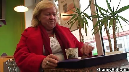 sigara konulu amatör porno eldiven