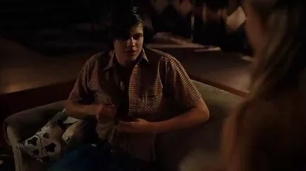 Nicky amatör porno konulu James