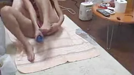 kız türk porno konulu banyoda salatalık kullanır
