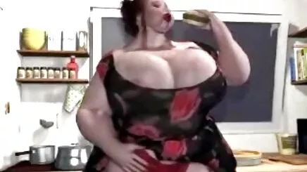 Amatör Güzellik Practices türk porno konulu ona yalama becerileri