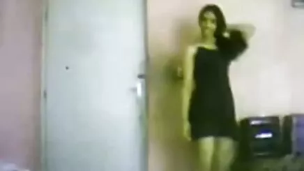 CFNM konulu porno türk